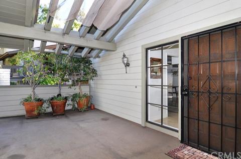 23 Madrona, Irvine, CA 92612 photo 2