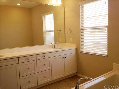 79 Overbrook, Irvine, CA 92620 photo 7