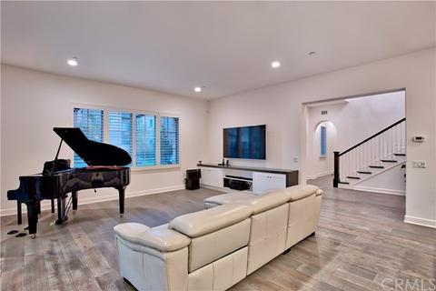 135 Sunset Cv, Irvine, CA 92602 photo 9