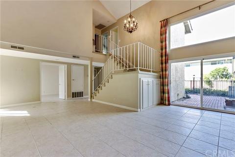 5196 Piccadilly Cir, Westminster, CA 92683 photo 3