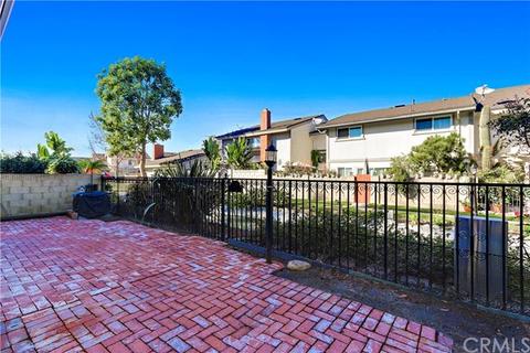 5196 Piccadilly Cir, Westminster, CA 92683 photo 14