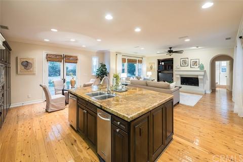 108 Symphony, Irvine, CA 92603 photo 14