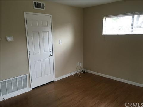 18157 Ash St, Bloomington, CA 92316 photo 9