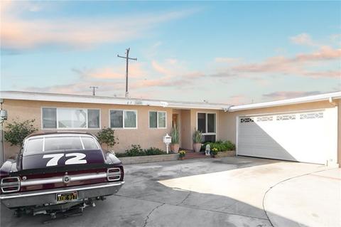 1409 S Cedar Ave, Fullerton, CA 92833 photo 2