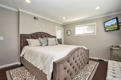 1311 E Chestnut Ave, Orange, CA 92867 photo 4