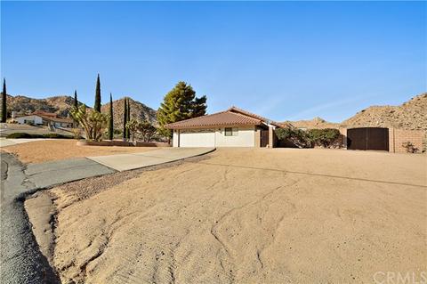7505 Canyon Dr, Yucca Valley, CA 92284 photo 22