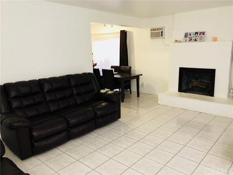 13423 Obispo Ave, Paramount, CA 90723 photo 10