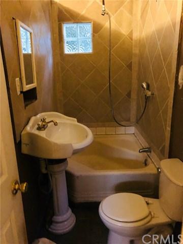 13423 Obispo Ave, Paramount, CA 90723 photo 4