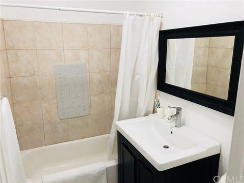 13423 Obispo Ave, Paramount, CA 90723 photo 12
