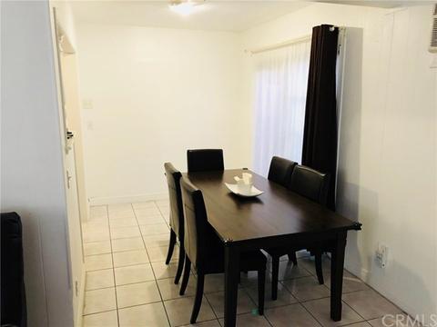 13423 Obispo Ave, Paramount, CA 90723 photo 9