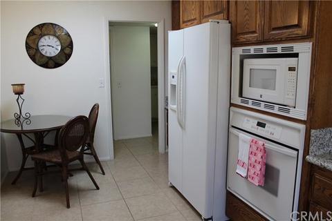 2921 Hyde Park Cir, Riverside, CA 92506 photo 15