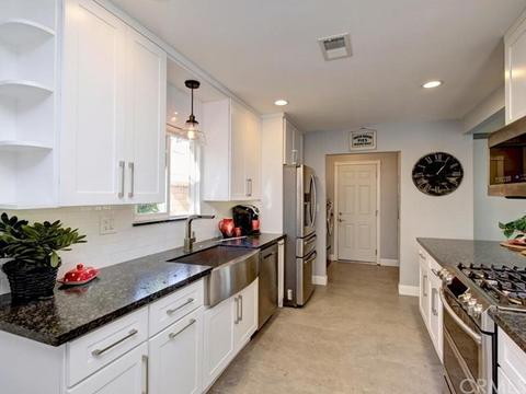 2412 E Athens Ave, Orange, CA 92867 photo 9