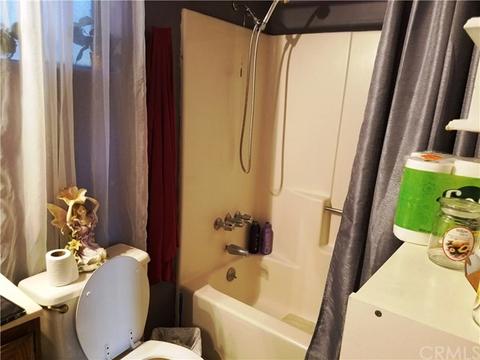 15922 Georgia Ave, Paramount, CA 90723 photo 11