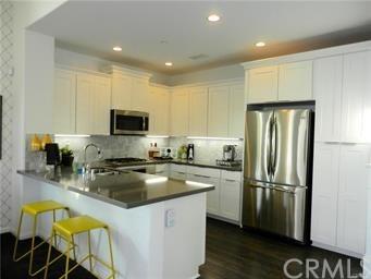 232 Rose Arch, Irvine, CA 92620 photo 2