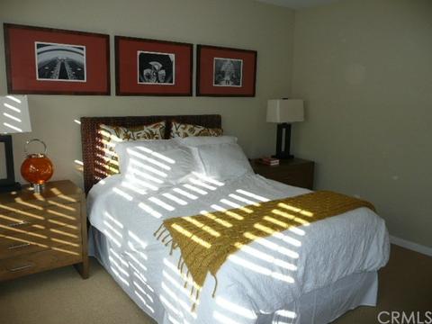 203 Kempton, Irvine, CA 92620 photo 10