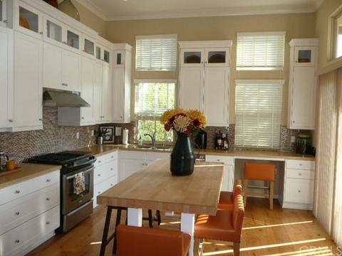 203 Kempton, Irvine, CA 92620 photo 2