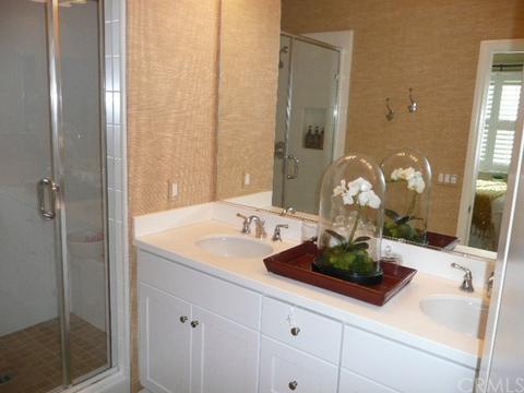 203 Kempton, Irvine, CA 92620 photo 11