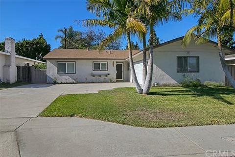 3095 Trinity Dr, Costa Mesa, CA 92626 photo 3