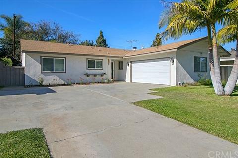 3095 Trinity Dr, Costa Mesa, CA 92626 photo 1