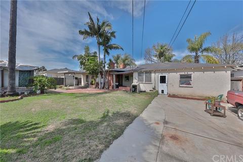 230 E Adams St, Long Beach, CA 90805 photo 2