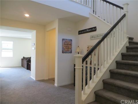 5404 Pine Leaf Ave, Fontana, CA 92336 photo 2