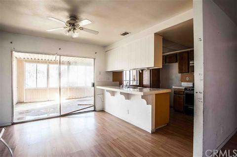 1151 Blue Ridge Ln, Colton, CA 92324 photo 4