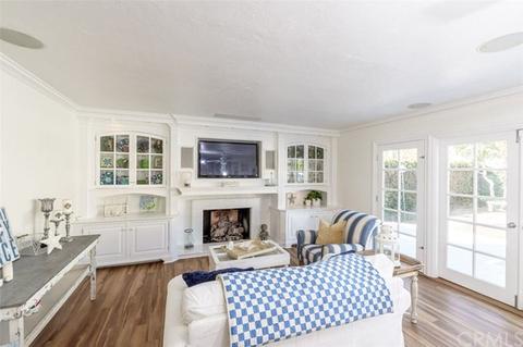 2060 Mandarin Dr, Costa Mesa, CA 92626 photo 4