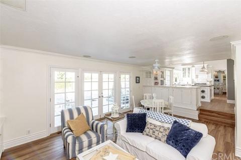 2060 Mandarin Dr, Costa Mesa, CA 92626 photo 3