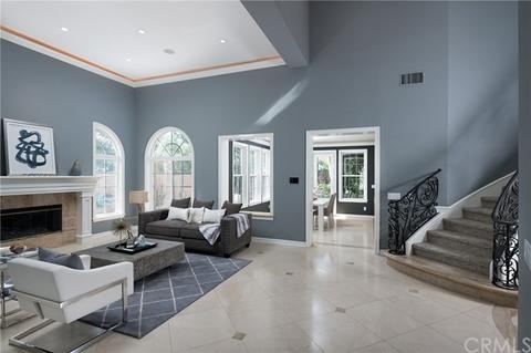 7 Iris, Irvine, CA 92620 photo 2