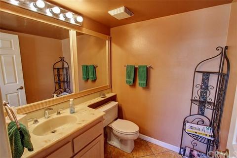8182 Crown Ct, Westminster, CA 92683 photo 21
