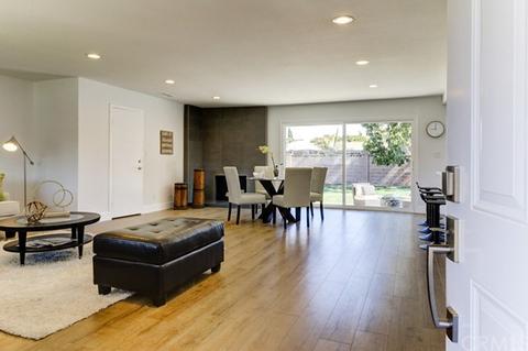 2444 Fordham Dr, Costa Mesa, CA 92626 photo 17
