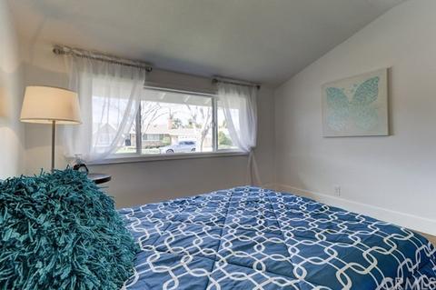2444 Fordham Dr, Costa Mesa, CA 92626 photo 19