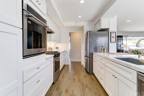 2444 Fordham Dr, Costa Mesa, CA 92626 photo 8