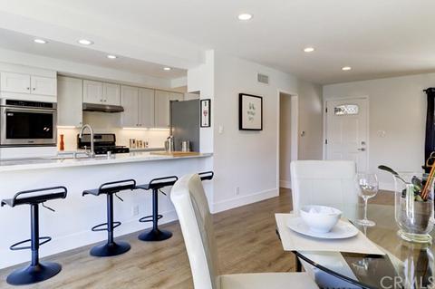 2444 Fordham Dr, Costa Mesa, CA 92626 photo 15