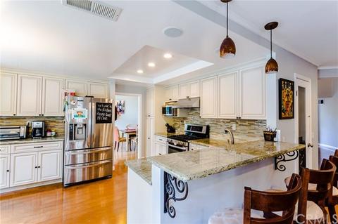 7 Ravenna, Irvine, CA 92614 photo 4