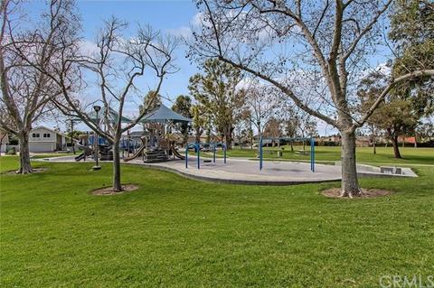 10 Mayflower, Irvine, CA 92620 photo 24