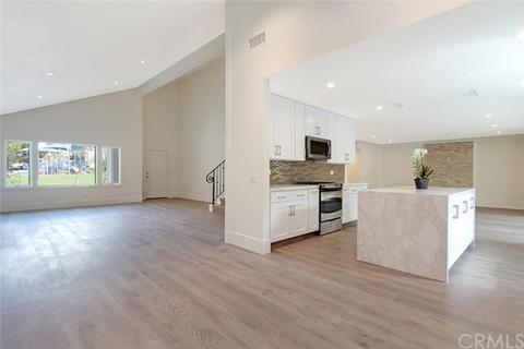 10 Mayflower, Irvine, CA 92620 photo 4