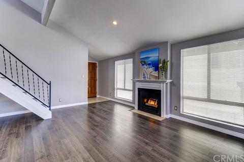 600 Cherry Ave #5, Long Beach, CA 90802 photo 4