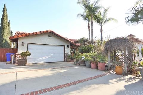 34023 Nebraska Ln, Yucaipa, CA 92399 photo 2