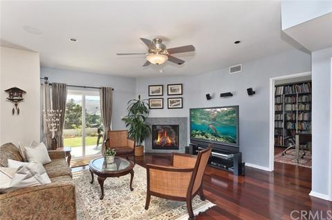 5 Clear Spg, Irvine, CA 92603 photo 7