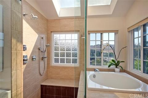 5 Clear Spg, Irvine, CA 92603 photo 24