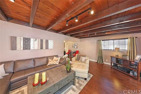 6921 E Driscoll St, Long Beach, CA 90815 photo 1