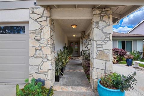 22022 Apache Dr, Lake Forest, CA 92630 photo 4