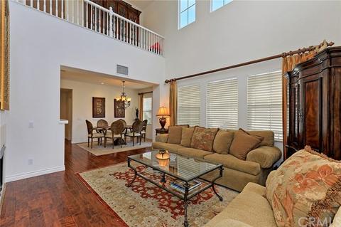 258 Lockford, Irvine, CA 92602 photo 4
