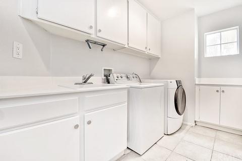 892 Big Spring Ct, Corona, CA 92880 photo 14