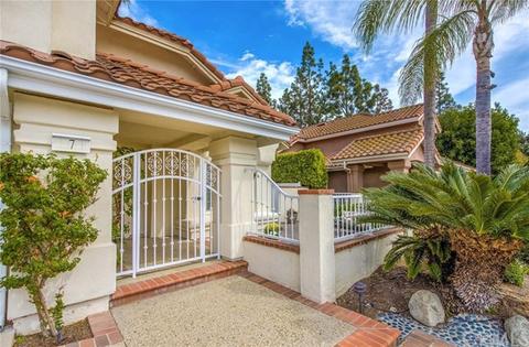 7 Saronna, Irvine, CA 92614 photo 3