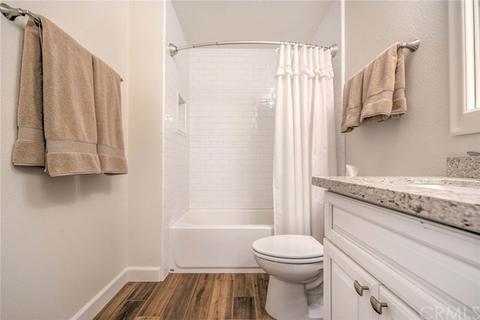 7 Saronna, Irvine, CA 92614 photo 25