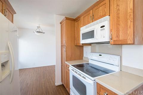 826 Darrell St, Costa Mesa, CA 92627 photo 13