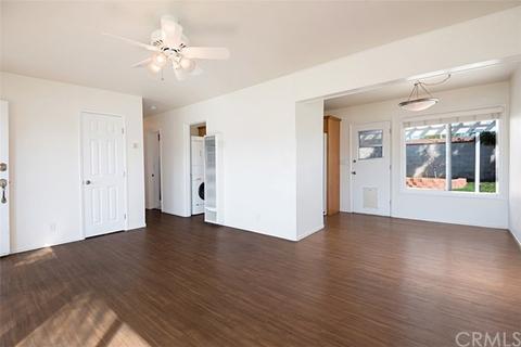 826 Darrell St, Costa Mesa, CA 92627 photo 7