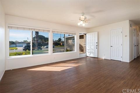 826 Darrell St, Costa Mesa, CA 92627 photo 6